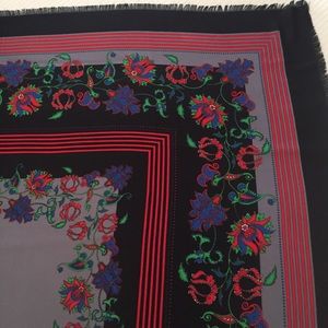 Gorgeous Marco Cosari Scarf 🧣